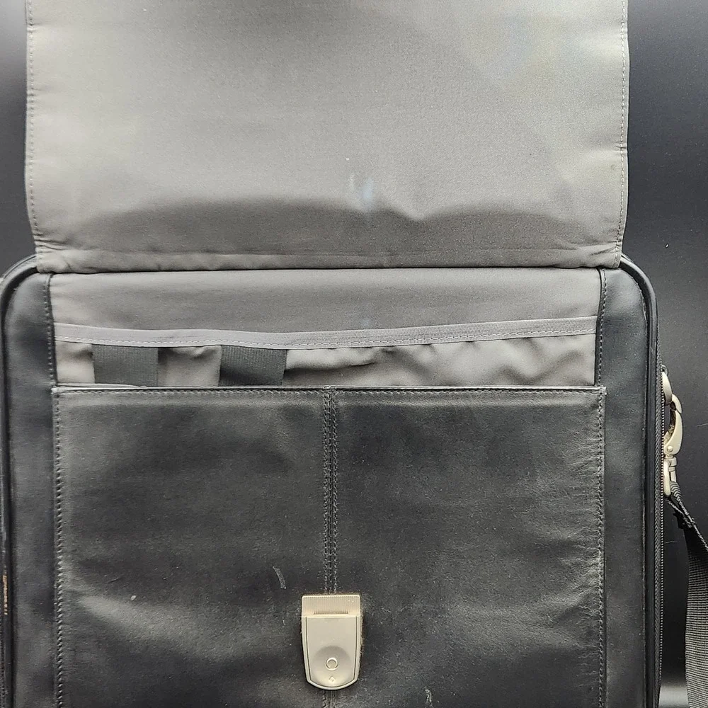 Samsonite Leather Laptop Briefcase 17